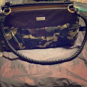 Miche classic bag with army shell. Extra handles.